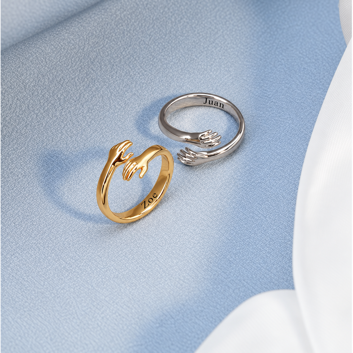 Anillos de Pareja Abrazo Nombres Grabados